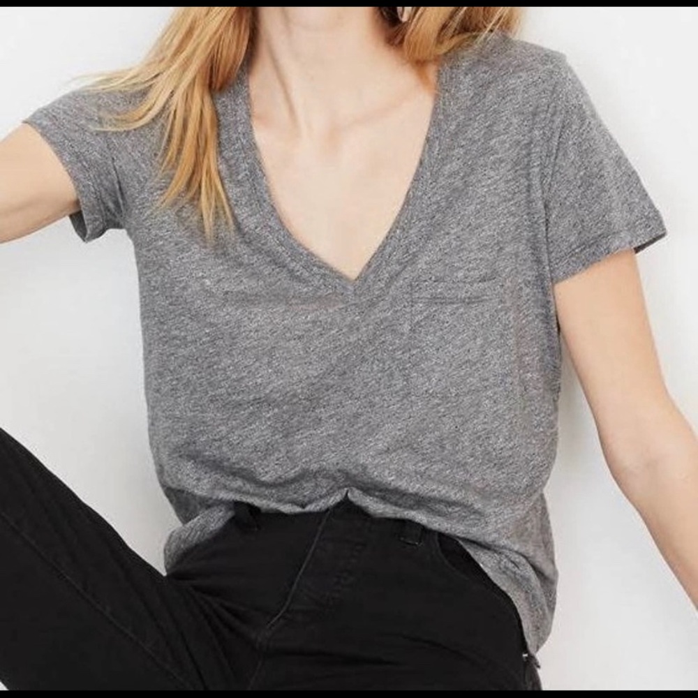 Old Navy BoyFriend T- shirt